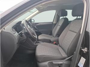 Volkswagen Tiguan TDI Life DSG Matrix AHK Navi AID ACC SHZ PDC