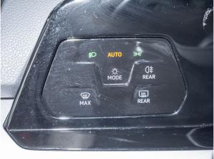 Volkswagen Golf VIII Variant 2.0 TDI Life LED Keyless PDC