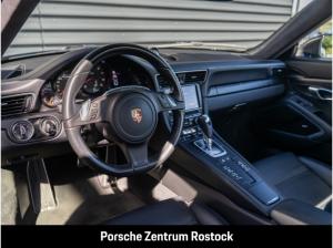 Porsche 991 911 Carrera 4 GTS