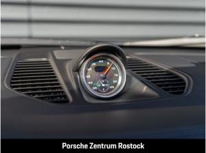 Porsche 991 911 Carrera 4 GTS