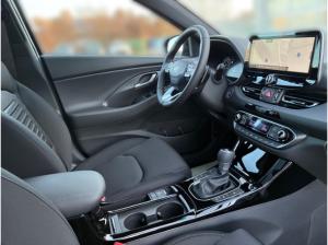 Hyundai i30 Advantage Mild-Hybrid 1.5 T-GDi Advantage*48V*AUTOMATIK*KAMERA*DAB*SHZ*