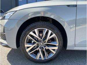 Skoda Octavia Combi Sportline 1,5 TSI mHEV DSG NAV PANO STANDH. AHZV *SOFORT*