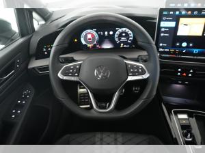 Volkswagen Golf VIII Variant 2.0 TDI DSG R-Line / SOFORT VERFÜGBAR !