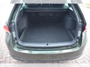 Skoda Octavia Octavia1.5TSI DSG Sportline*Navi*Matrix*AHK*360°