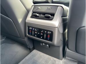 Audi Q7 TDI S-line 7-Sitz/StHz/AHK/Pano/DigitalMatrix/B&O