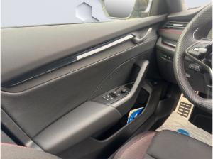 Skoda Octavia 265PS RS AUTOMATIK COMBI - SOFORT VERFÜGBAR in BERLIN