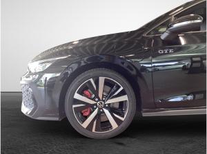 Volkswagen Golf GTE 1.5 TSI eHybrid Pano HUD RFK Navi LED 18 Zoll