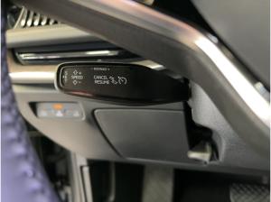 Skoda Superb Combi L&K 2,0 TDI DSG *STANDHEIZUNG AHZV* SOFORT VERFÜGBAR