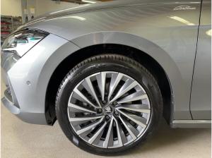 Skoda Superb Combi L&K 2,0 TDI DSG *STANDHEIZUNG AHZV* SOFORT VERFÜGBAR