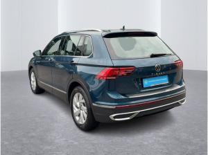 Volkswagen Tiguan 2.0 TDI Elegance Einparkhilfekamera AppConnect