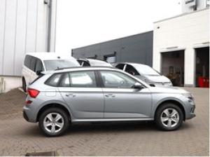 Skoda Kamiq Essence 1.0 TSI DSG (1xSilber & 1xSchwarz)