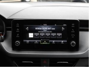 Skoda Kamiq Essence 1.0 TSI DSG (1xSilber & 1xSchwarz)