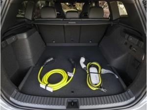 Volkswagen Tayron R-Line 1.5 TSI eHybrid DSG AHK Navi Pano