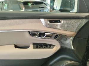 Volvo XC90 T8 AWD Plug-In-Hybrid "UItra Bright" ***sofort verfügbar***Gewerbekunden-Angebot***