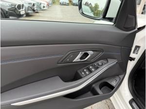 BMW 320 xDrive Touring M Sport //Stop&Go HeadUp HiFi