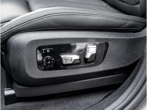 BMW X6 M60i xDrive M Sport PANO ACC AHK SOFTCLOSE RFK NAVI LM