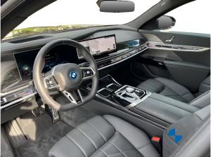 BMW i7 eDrive50 🔥 M Sport 20" Massage Sitzbelüft. Automatiktüren 🔥