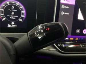 Volkswagen Passat Variant ELEGANCE 1.5eTSI DSG HYBRID ACC.5J-G.AHK.AREA-VIEW.NAVI+VC.HUD.PANO