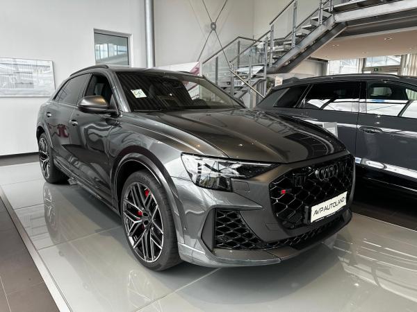 Audi RS Q8 Performance *voll*KERAMIK/23"/OLED/PANO/STHZ