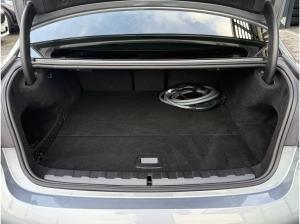 BMW 330 e xDrive Limousine M Sport //Stop&Go HiFi Adapt.LED