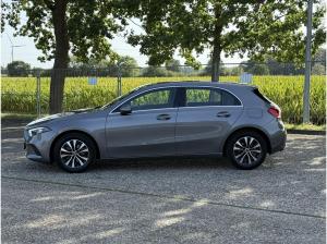 Mercedes-Benz A 180 MBUX*KAM*LED*SHZ