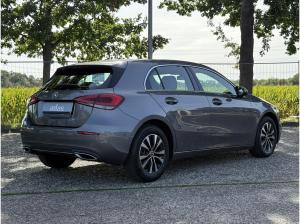 Mercedes-Benz A 180 MBUX*KAM*LED*SHZ