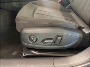 Audi A4 Avant 50 TDI S line quattro Tiptronic Pano Navi RFK CarPlay