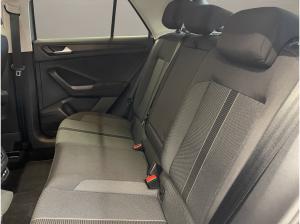 Volkswagen T-Roc 1.0 TSI Life ACC Kam. Virtual KlimaA. LED