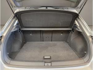 Volkswagen T-Roc 1.0 TSI Life ACC Kam. Virtual KlimaA. LED