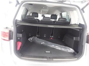 Volkswagen Touran HIGHLINE 2.0TDI DSG NP.62T AHK.KAMERA.5JG.EASY-O.NAVI