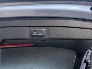 Audi A6 Avant TDI qu AHK/Pano/Sport/Nav/ACC/Tech+/19"/Assist