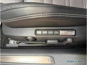 Volkswagen Passat Variant Elegance 2.0 TDI DSG/LED/Rear Vie