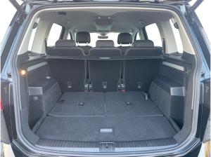 Volkswagen Touran Highline TSI DSG|7 SITZE|AHK|el.HECK|NAVI