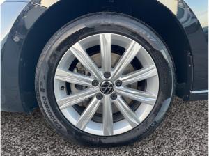Volkswagen Touran Highline TSI DSG|7 SITZE|AHK|el.HECK|NAVI