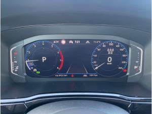 Volkswagen Touran Highline TSI DSG|7 SITZE|AHK|el.HECK|NAVI