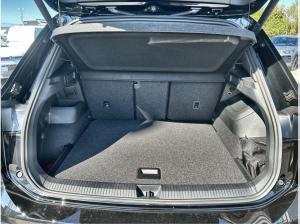 Volkswagen Tiguan 1.5 l eTSI DSG R-Line SOFORT VERFÜGBAR! BlackStyle AHK Pano WKR