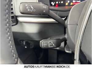 Skoda Karoq 1.5 TSI DSG SELECTION AHK ACC LED KAM
