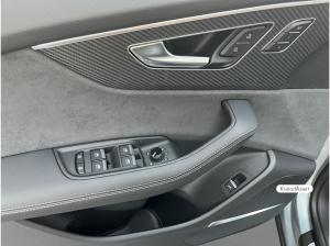 Audi Q8 SUV S line business TDI quattro 210 kW tiptronic HUD, Assistenzsysteme, Standhzg., HD Matrix, All