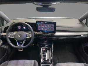 Volkswagen Golf VIII 1.5 eHybrid GTE DSG Rear View IQ Light