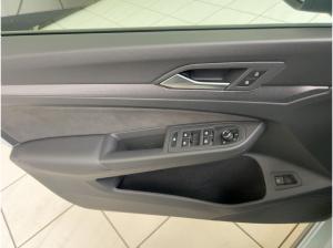 Volkswagen Golf VIII 1.5 eHybrid GTE DSG Rear View IQ Light