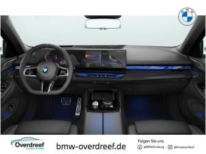 BMW 550 550e xDrive Navi Leder Tempom.aktiv Bluetooth PDC MP3 Schn.