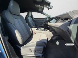 Audi Q6 e-tron S line performance HUD Panorama B&O