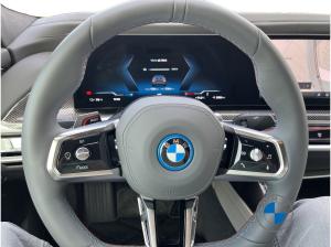 BMW i7 M70 xDrive 🧨 21" Individual Two-Tone Lackierung  Fond TV   🧨