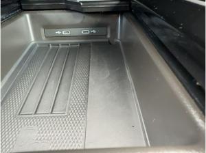 Volkswagen ID.7 Pro Navi Ganzjahresreifen Parklenkassistent