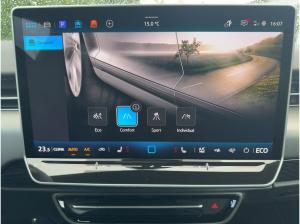 Volkswagen ID.7 Pro Navi Ganzjahresreifen Parklenkassistent