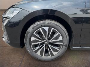 Skoda Superb Combi 2.0 TDI DSG Selection MATRIX NAVI AHK PDC RÜFA SHZ FAHRERASSIST