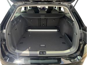 Skoda Superb Combi 2.0 TDI DSG Selection MATRIX NAVI AHK PDC RÜFA SHZ FAHRERASSIST