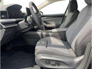 Skoda Superb Combi 2.0 TDI DSG Selection MATRIX NAVI AHK PDC RÜFA SHZ FAHRERASSIST