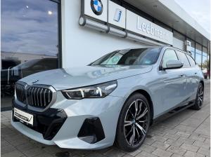BMW 520 520d Touring M-Sport AHK Finanzierung ab 1,49%