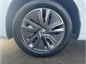 Skoda Fabia 1.0l TSI 85kW Tour, LED, DAB, AHK, Tempomat, Bluetooth,   ***in 3 Farben (Graphite, Moonweiß, Schwar